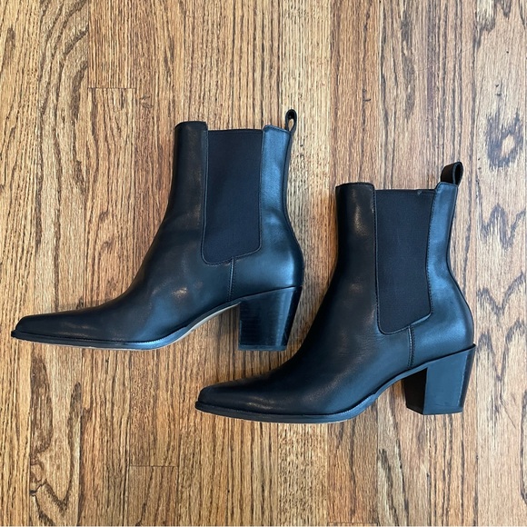 Dolce Vita Shadie Waterproof Pointed Toe Chelsea Boot - Picture 8 of 14